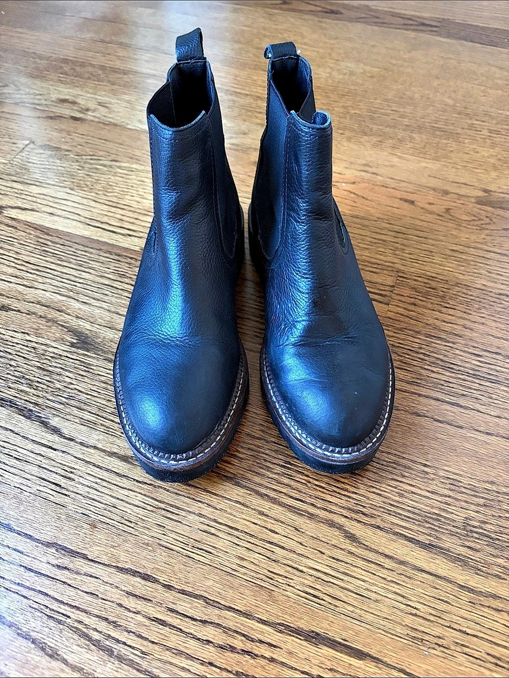 Caslon Black Chelsea Boots